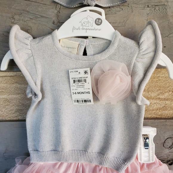 3-6 MONTHS GORGEOUS SPARKLING OUTFIT - Picture 6 of 14